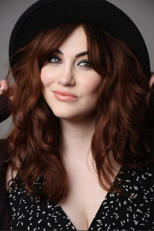 @elissawag Profile Picture