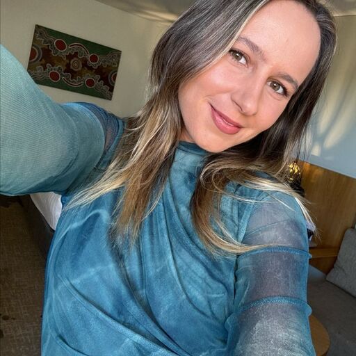 @chantelleschmidt Profile Picture