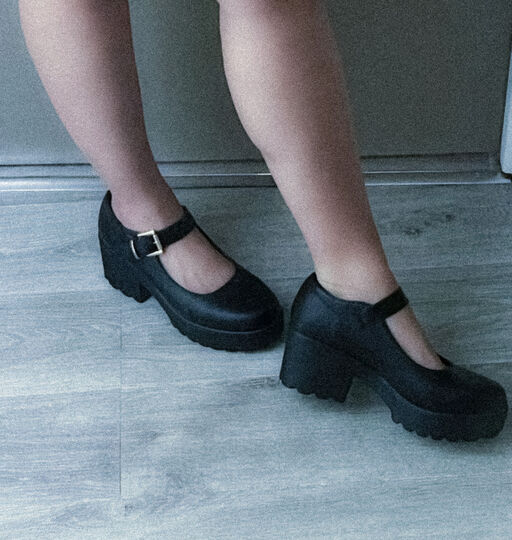 Sweet Feet Lnk.Bio · link in bio