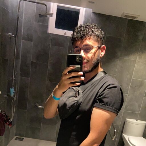 @ziyaan Lnk.Bio · link in bio
