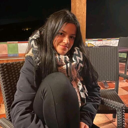 @anneeme_ Profile Picture