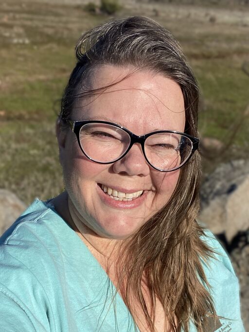 @Simple Apothecary Profile Picture