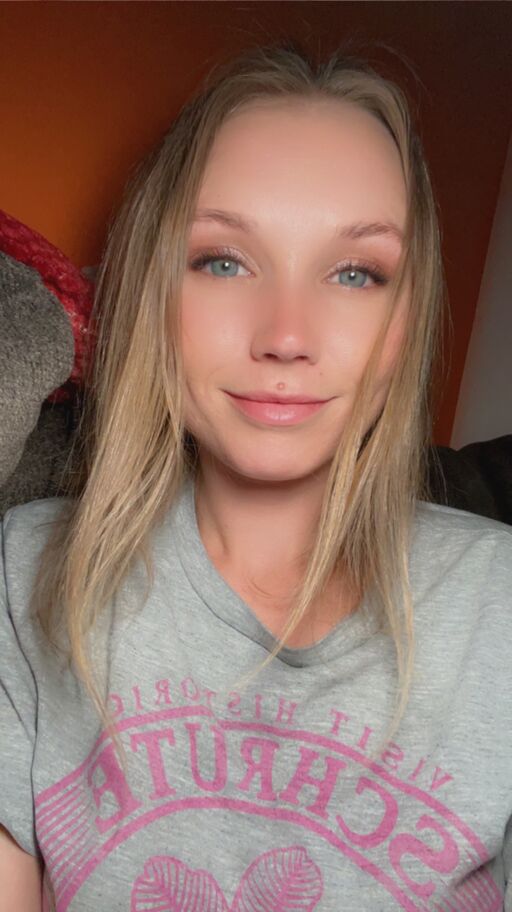 BeautifullyUnfamiliar Lnk.Bio · link in bio