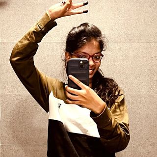 LnkBio profile picture for @naughty