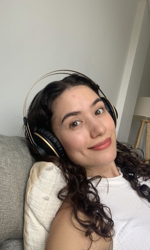 @vickynazra Profile Picture