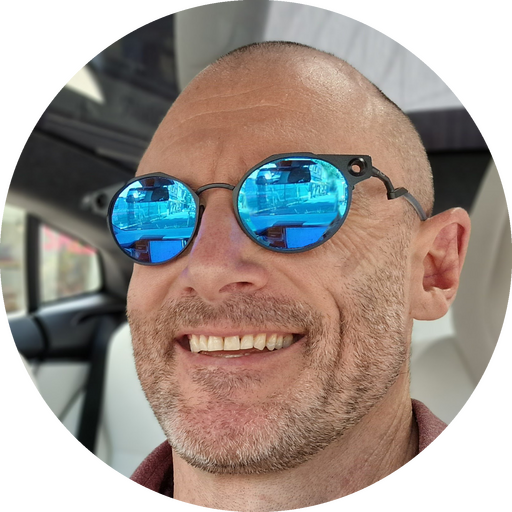 LnkBio profile picture for @baker