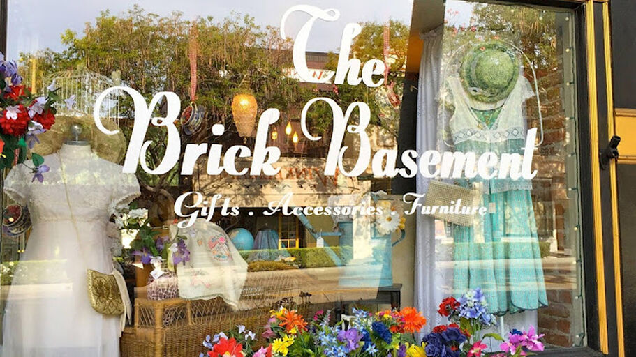 @The Brick Basement Vintage Mall Profile Picture
