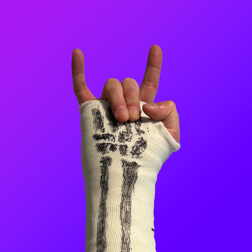 @brokenboixx Profile Picture