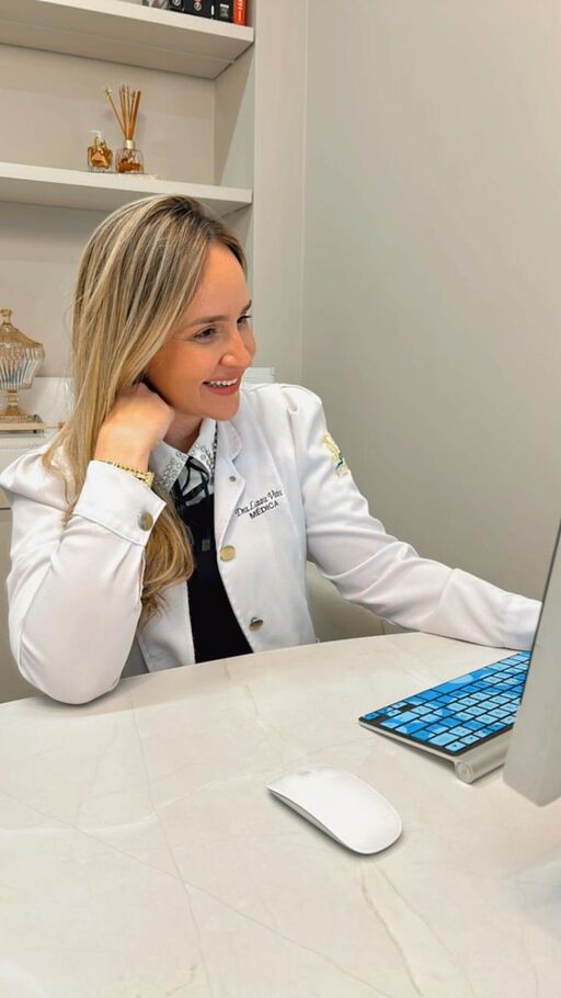 @lavimedicina Profile Picture