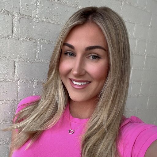 @taralynnn Profile Picture