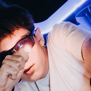LnkBio profile picture for @fewer