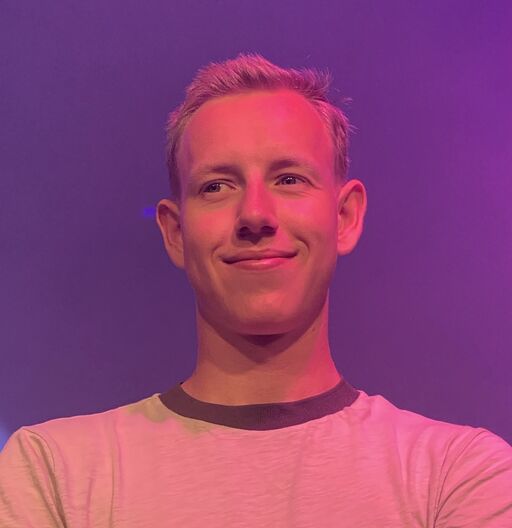 @tfooh Profile Picture