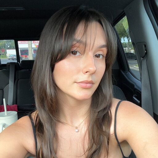 @kylahowingtonn Profile Picture