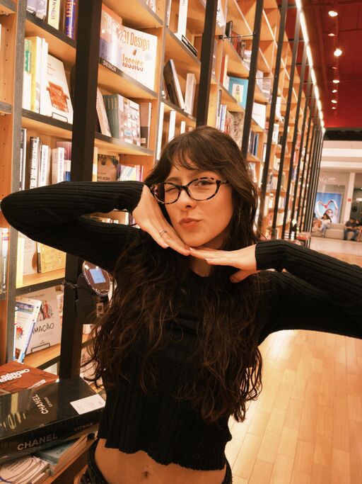 @livrostinana Profile Picture