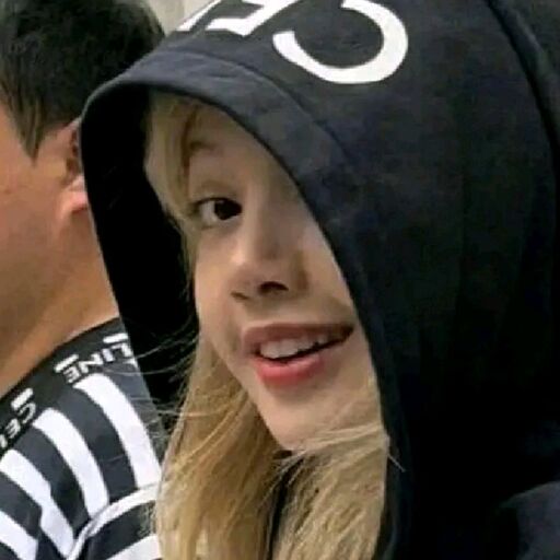 LnkBio profile picture for @lalisa