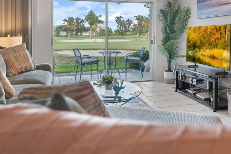 Isla Del Sol Rentals St Petersburg Lnk.Bio · link in bio