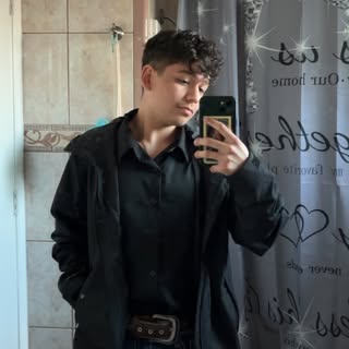 LnkBio profile picture for @psalms