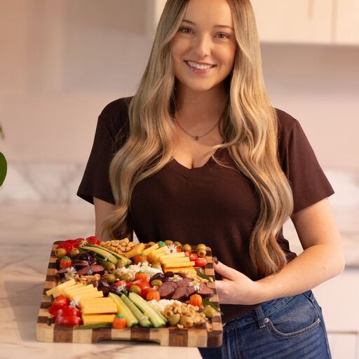 @reviskitchenn Profile Picture