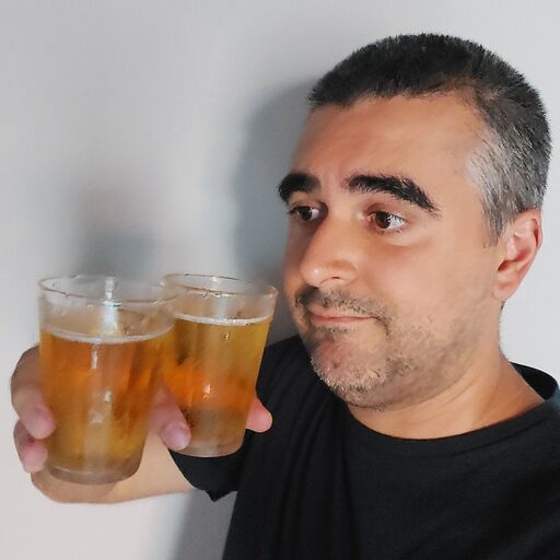 @renaldocarioca Profile Picture