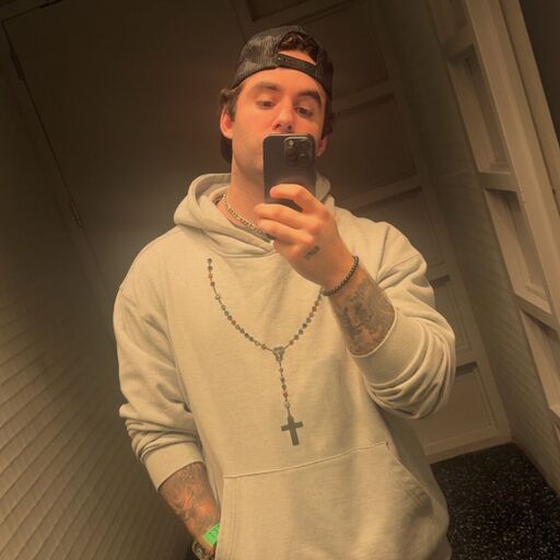 @affinsiders Profile Picture