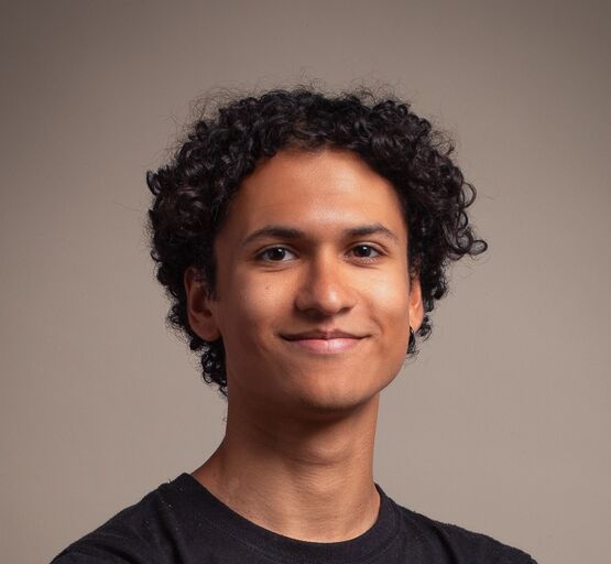 @soy.louie Profile Picture