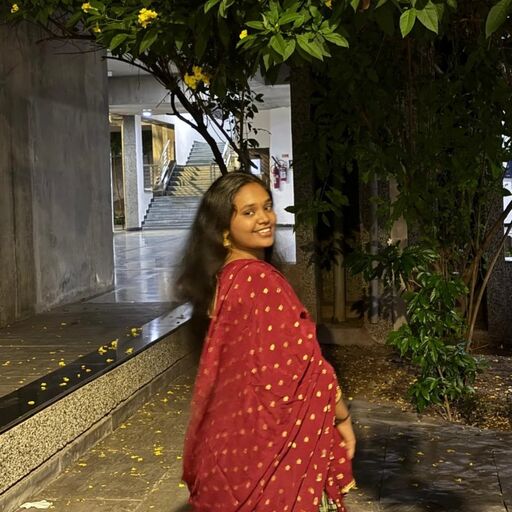 LnkBio profile picture for @kavya_55_22_34