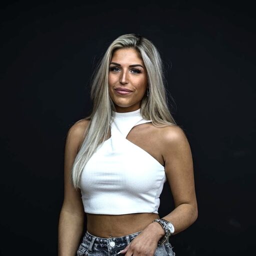 Jen Ruton @jenniferruttenx Lnk.Bio · link in bio