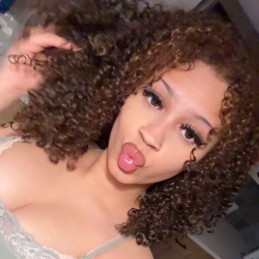 @mrsasianna Profile Picture