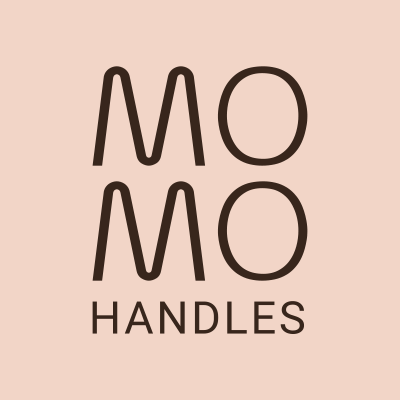 @momohandlesaus Profile Picture
