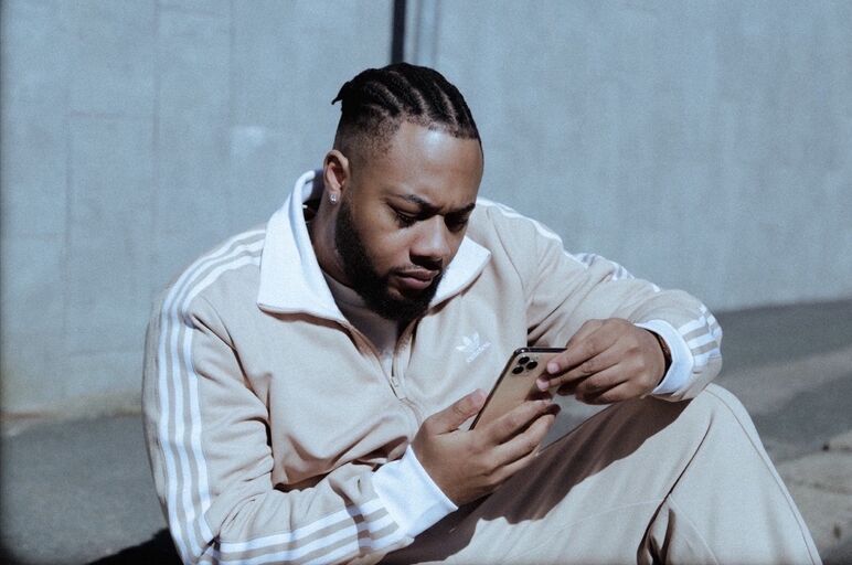 @melvillous Profile Picture