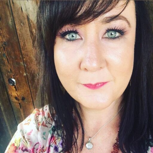 @ruth_megan_copywriter Lnk.Bio · link in bio