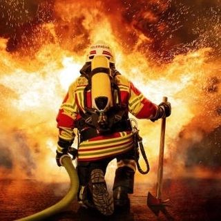 LnkBio profile picture for @firefighter