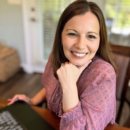 @theeggawakening Profile Picture