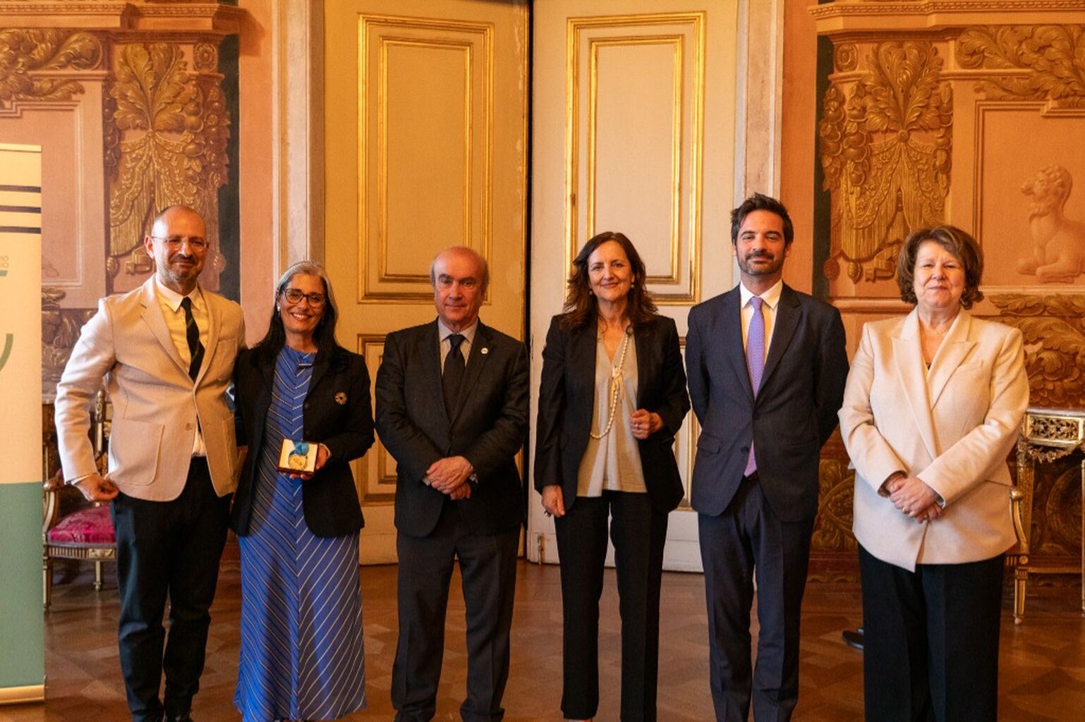 PNA recebe Pr&eacute;mio de Coopera&ccedil;&atilde;o para o Desenvolvimento da OEI em cerim&oacute;nia no Pal&aacute;cio Nacional da Ajuda