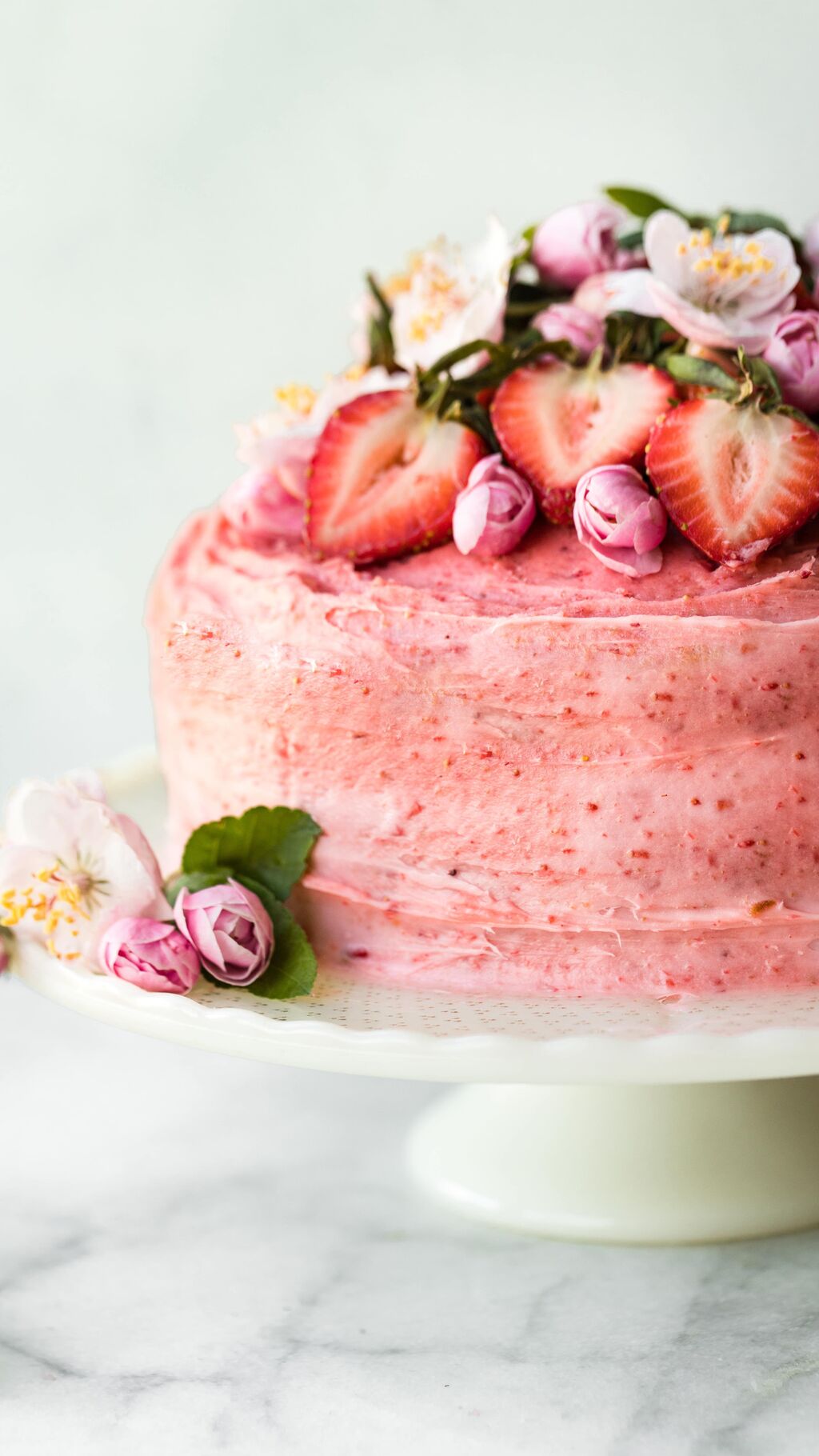 Gluten-Free Strawberry Cake