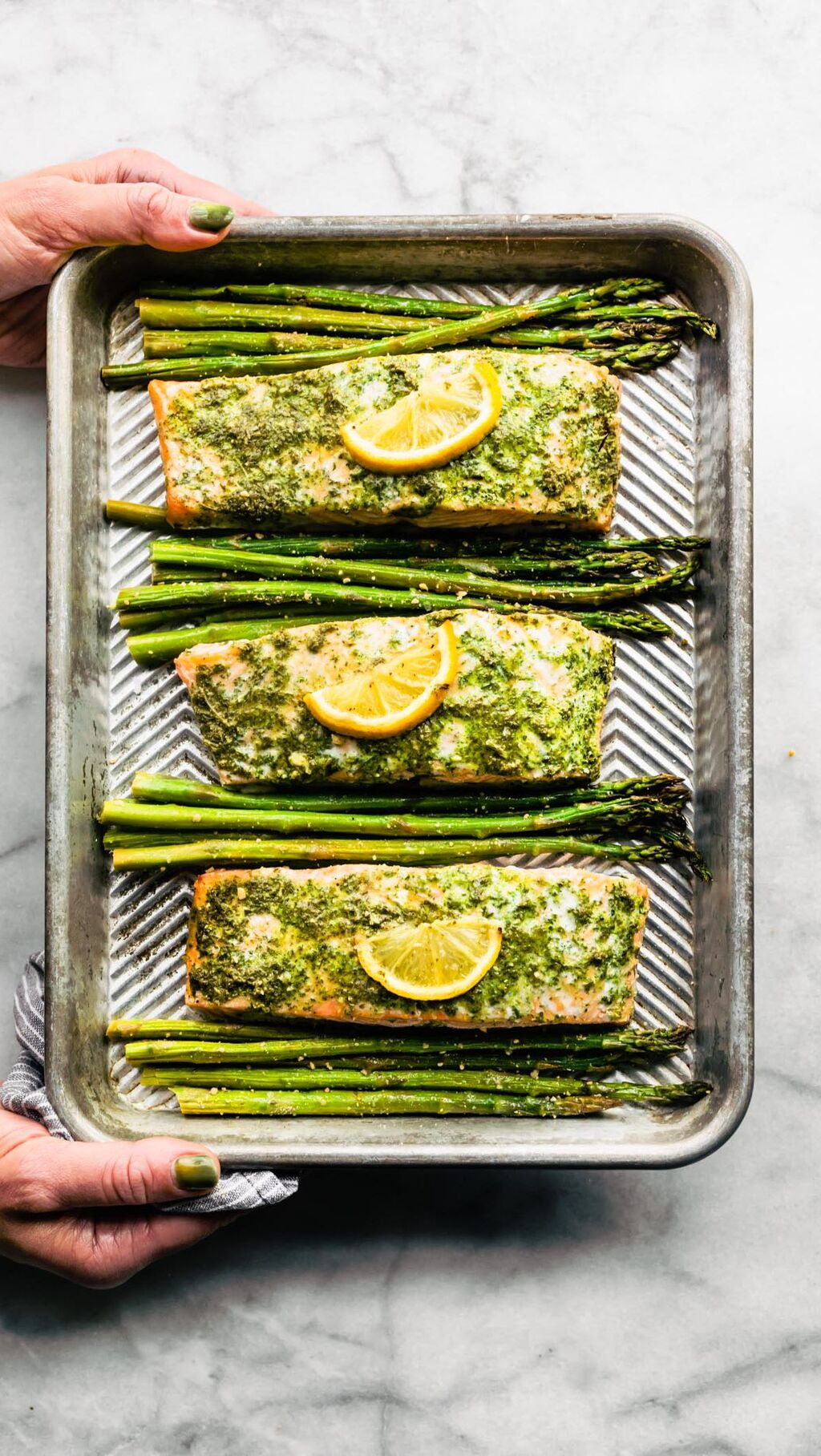 Baked Salmon in Herb Sauce