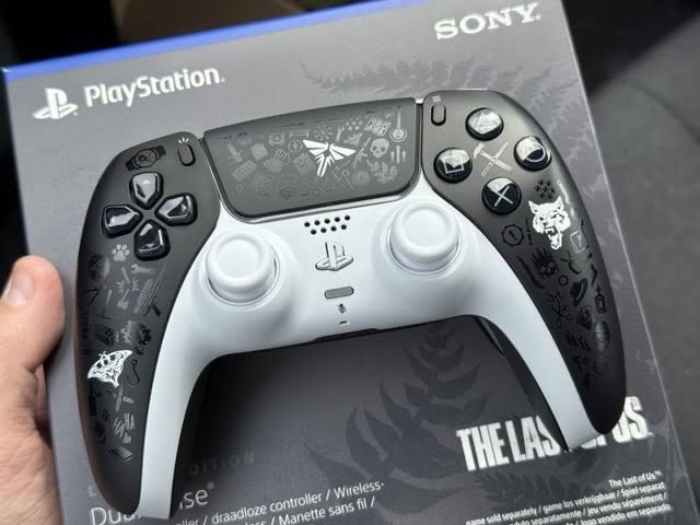 Dualsense The Last of Us 