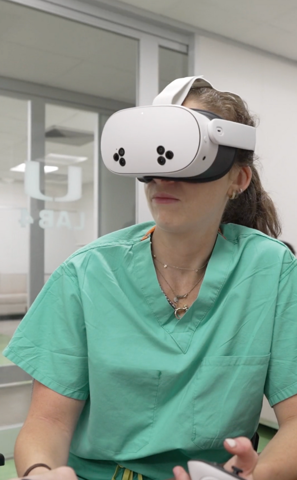 What's Best for the Patient? Students Collaborate in Virtual Environment to Hone Soft Skills - InventUM