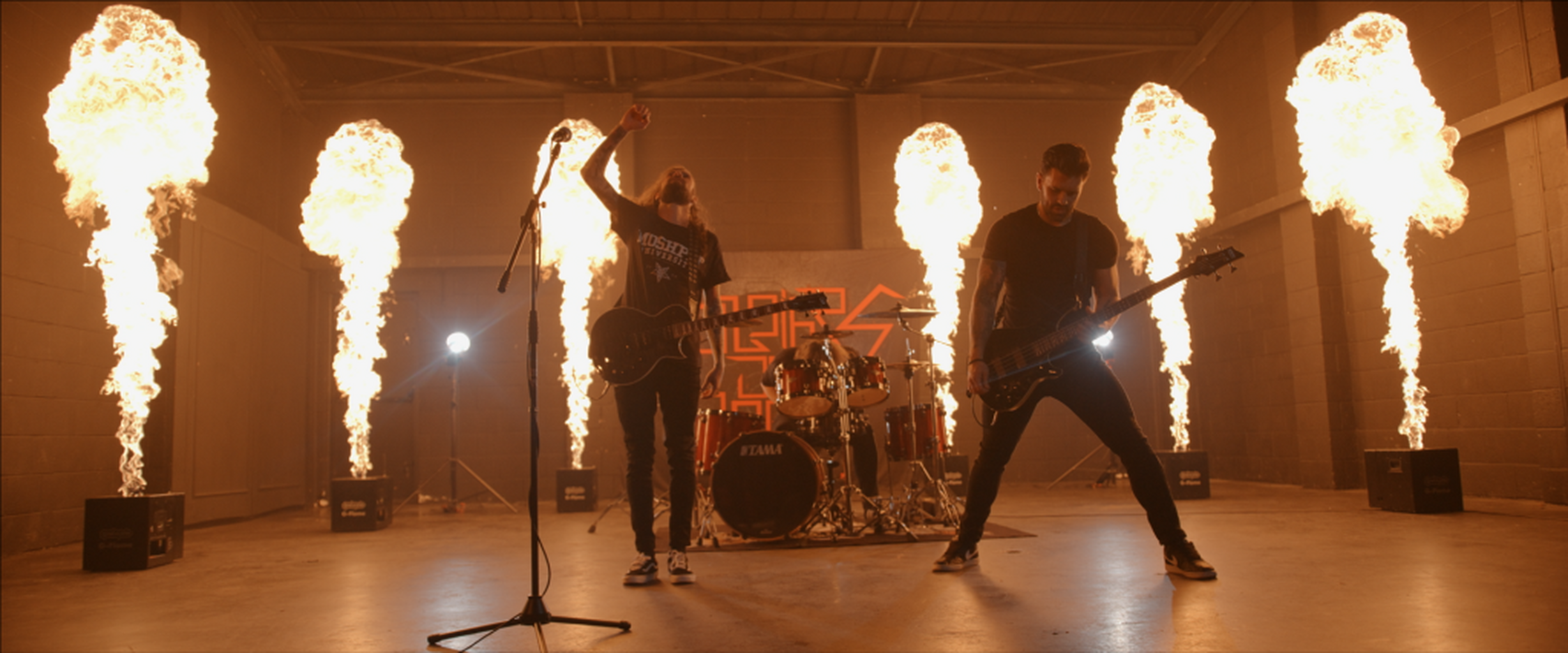 🔥H̶A̶V̶O̶C̶🔥 (𝘖𝘧𝘧𝘪𝘤𝘪𝘢𝘭 𝘔𝘶𝘴𝘪𝘤 𝘝𝘪𝘥𝘦𝘰)