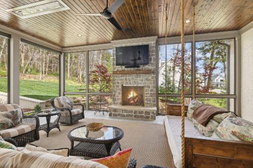 Featured Listings - Grove Living