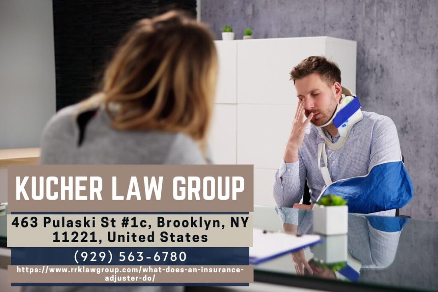 What Does an Insurance Adjuster Do?