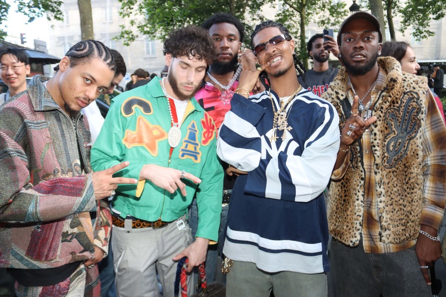 (PHOTOS) Street Fashion Captured Outside KidSuper&rsquo;s Paris Fashion Week Show
