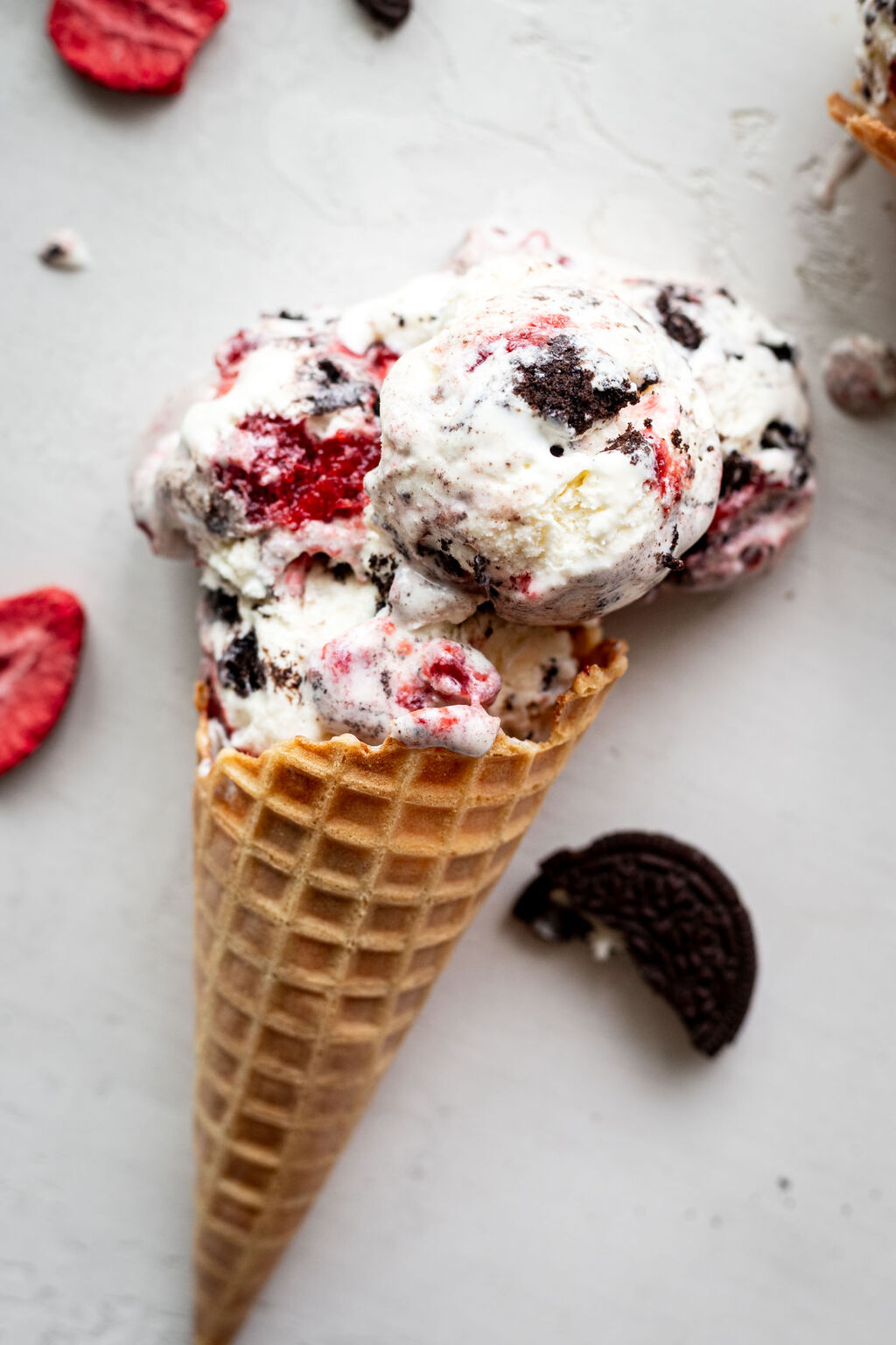Strawberry Cookies and Cream
