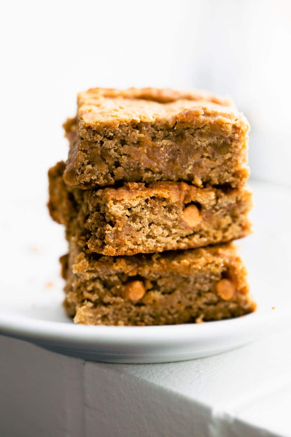 Chickpea Blondies (Flourless, Vegan Recipe) | Cotter Crunch