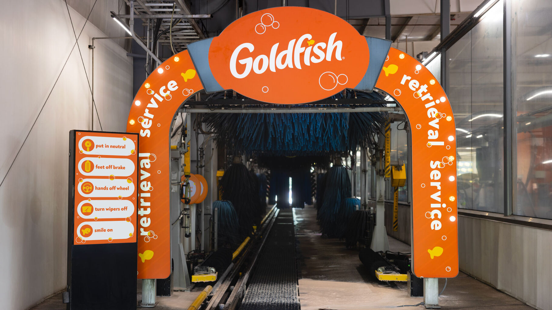 Goldfish&rsquo;s Fourth of July car wash cleaned vehicles of all Goldfish crumbs