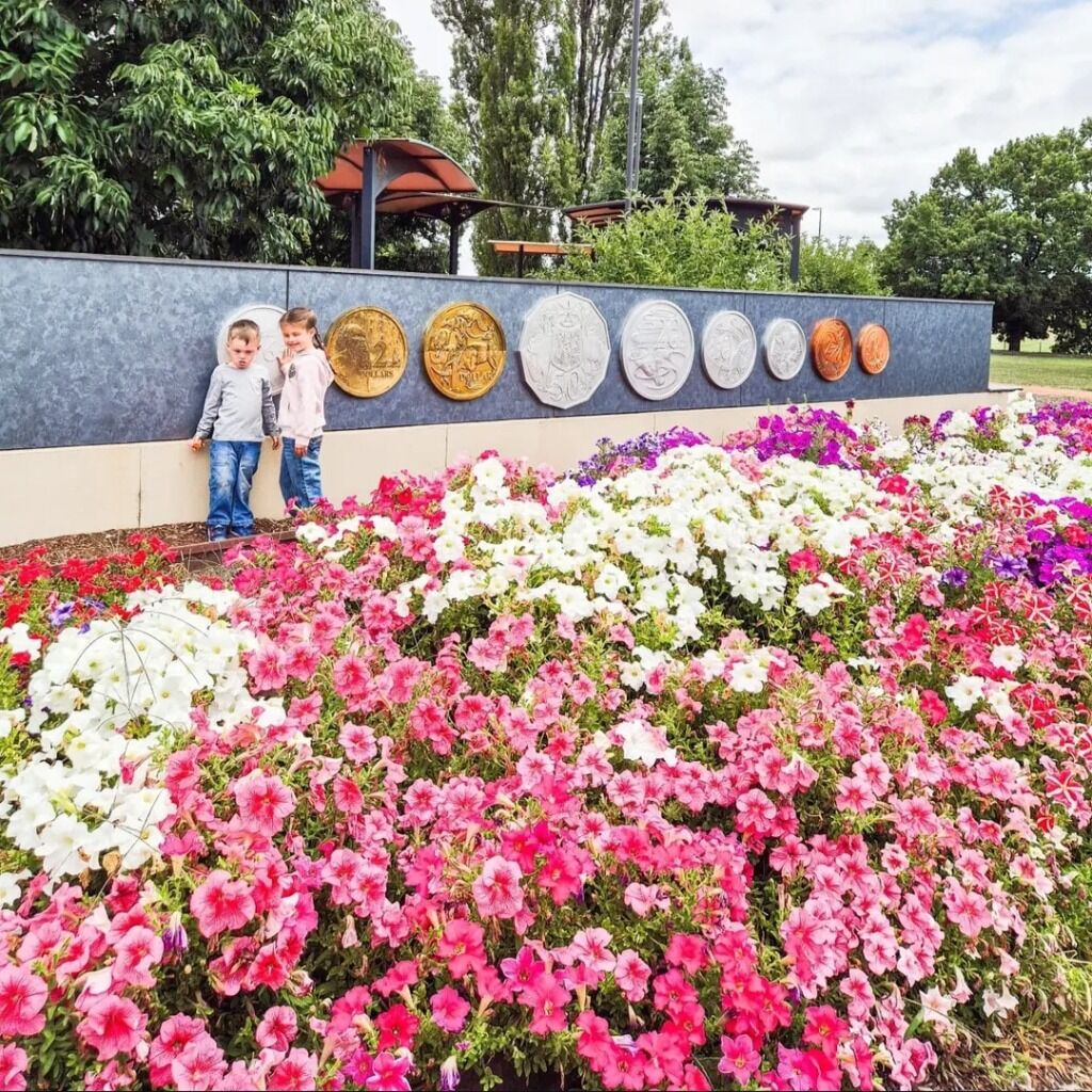 Visit the Mint