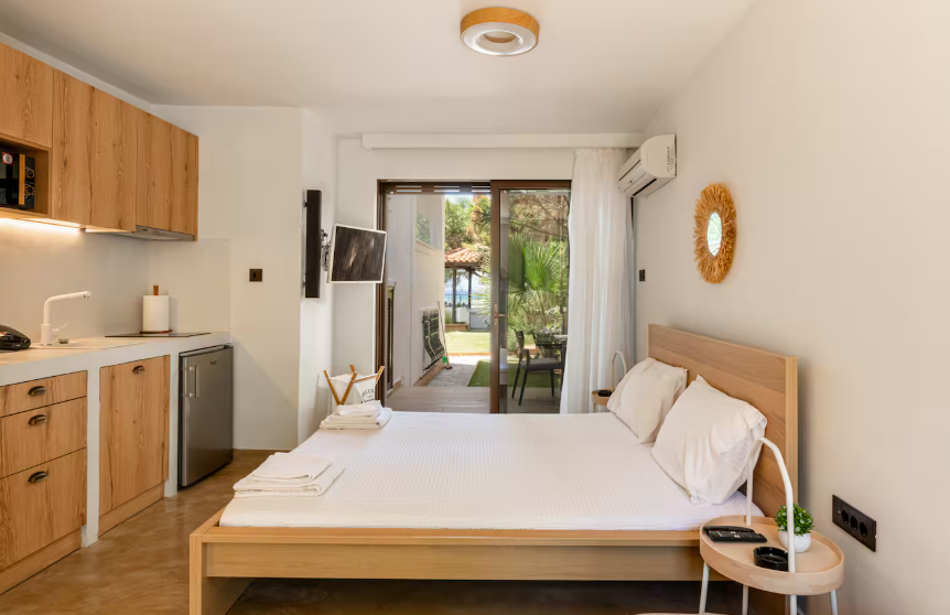 Alkis guest house