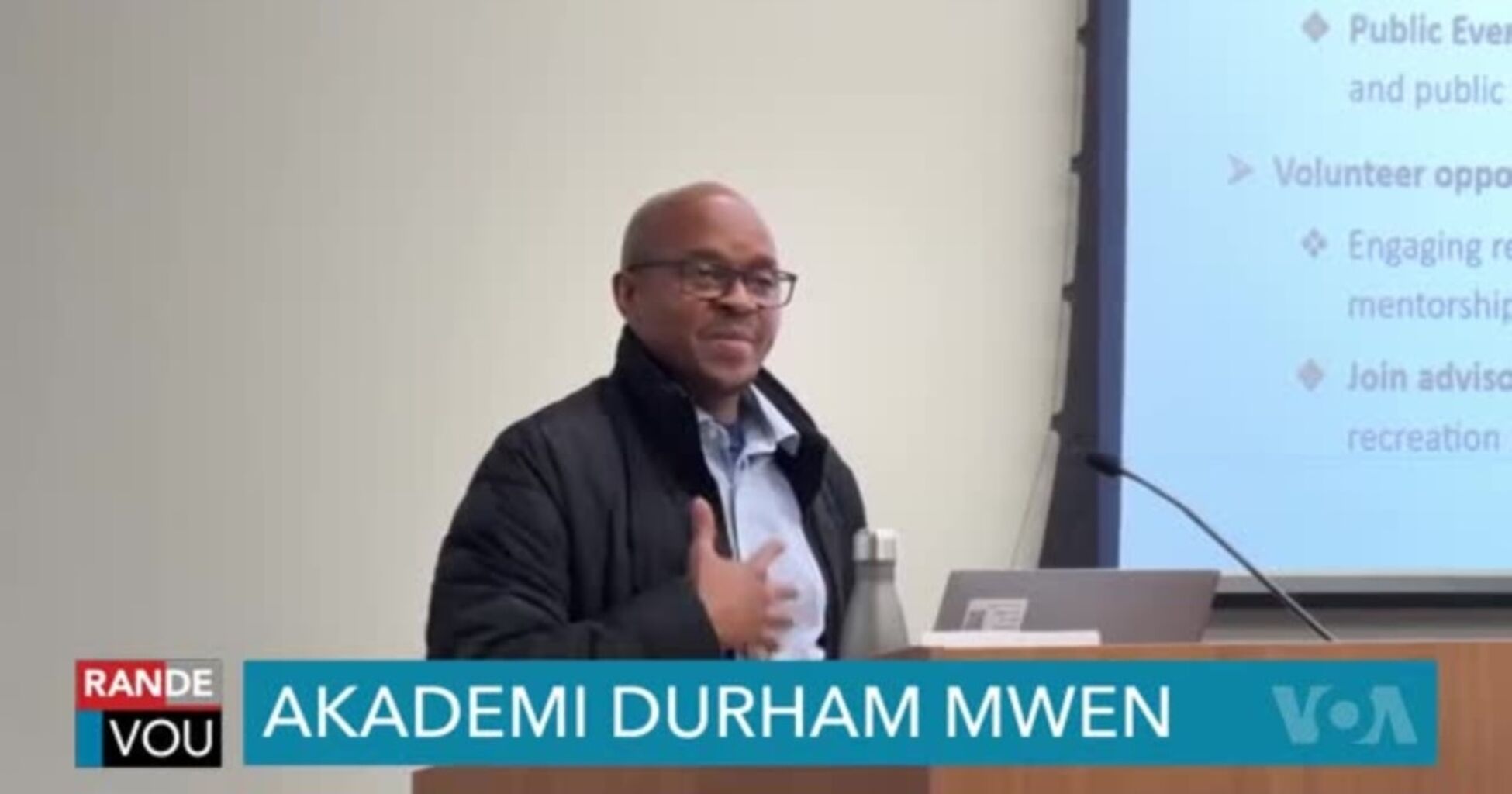 Akademi Durham Mwen Ranseye Imigran yo sou Dwa yo 