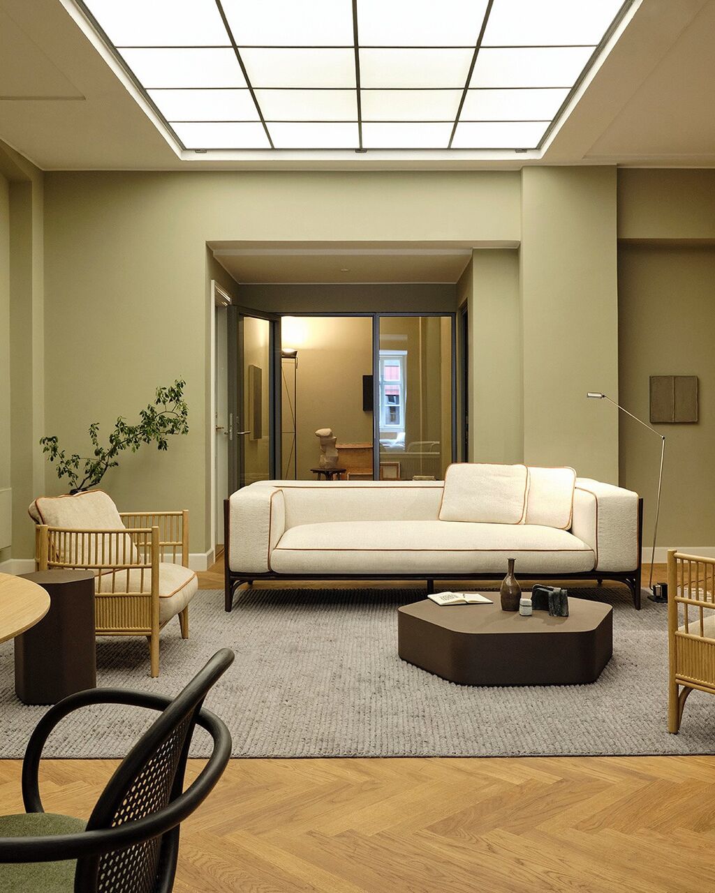 A warm, emotive space invited visitors to slow down