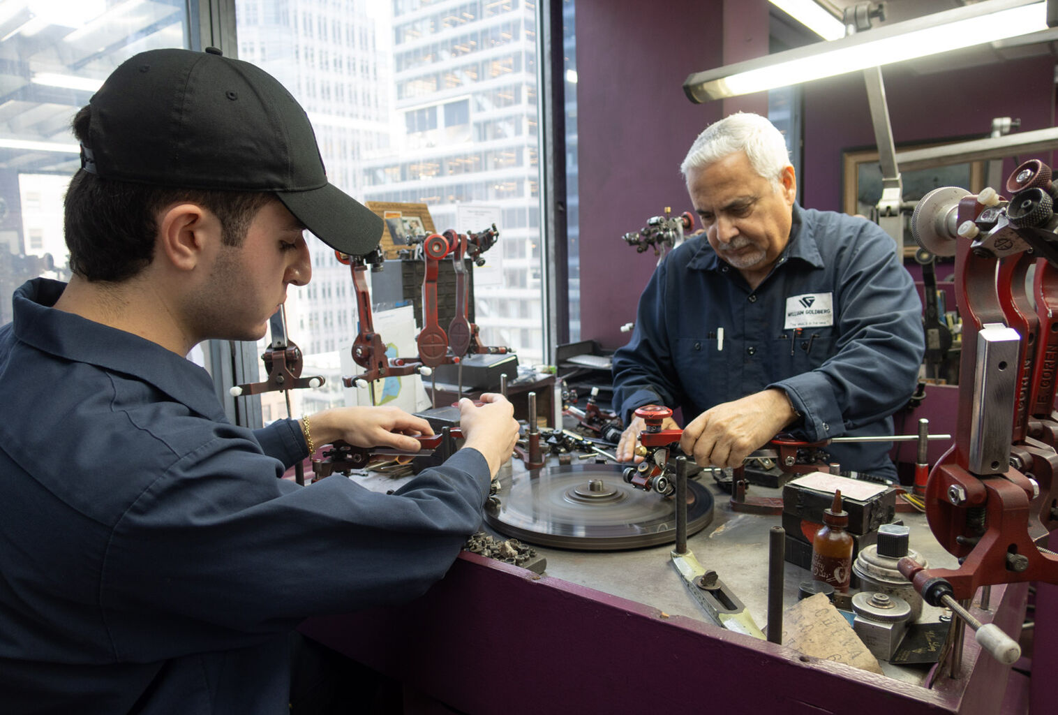 FIT&rsquo;s New Diamond Cutting Apprenticeship